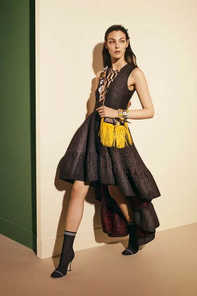 Look 30